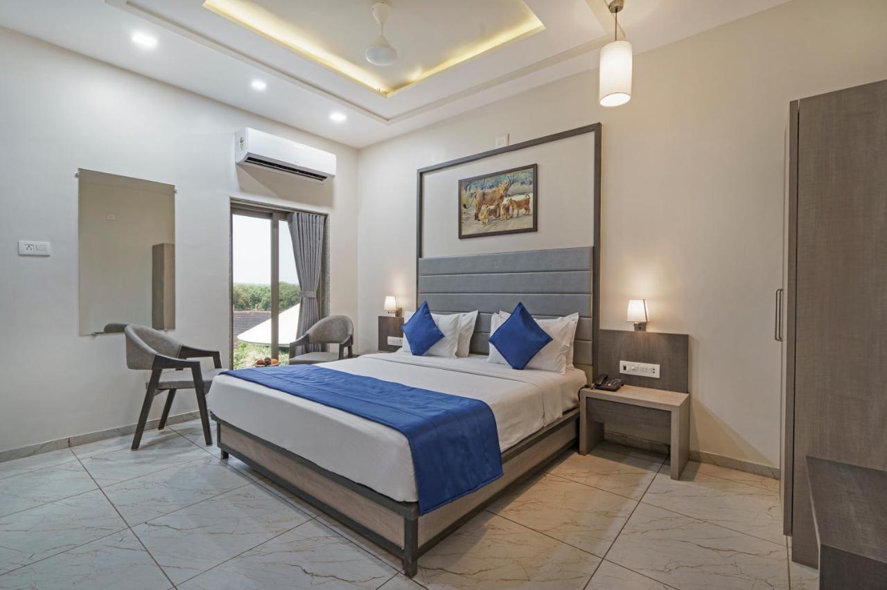 Sterling Gir Hotel Talala Ngoại thất bức ảnh