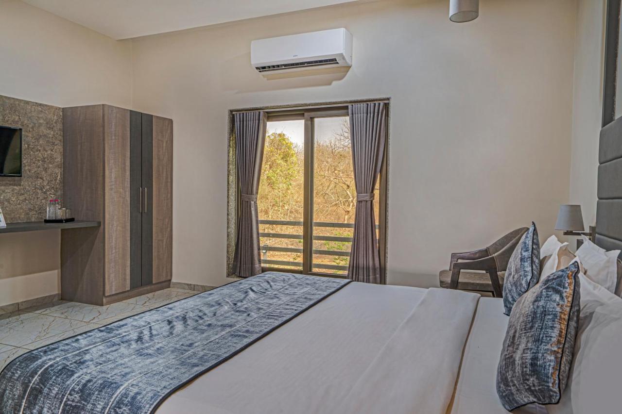 Sterling Gir Hotel Talala Ngoại thất bức ảnh